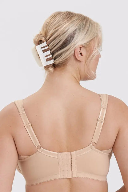 Triumph - (3 τεμάχια) Απλό σουτιέν push-up με full cup